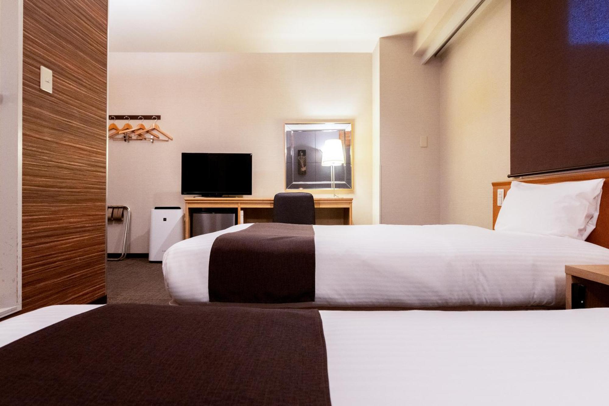 Urvest Hotel Kamata Tokyo Exterior photo