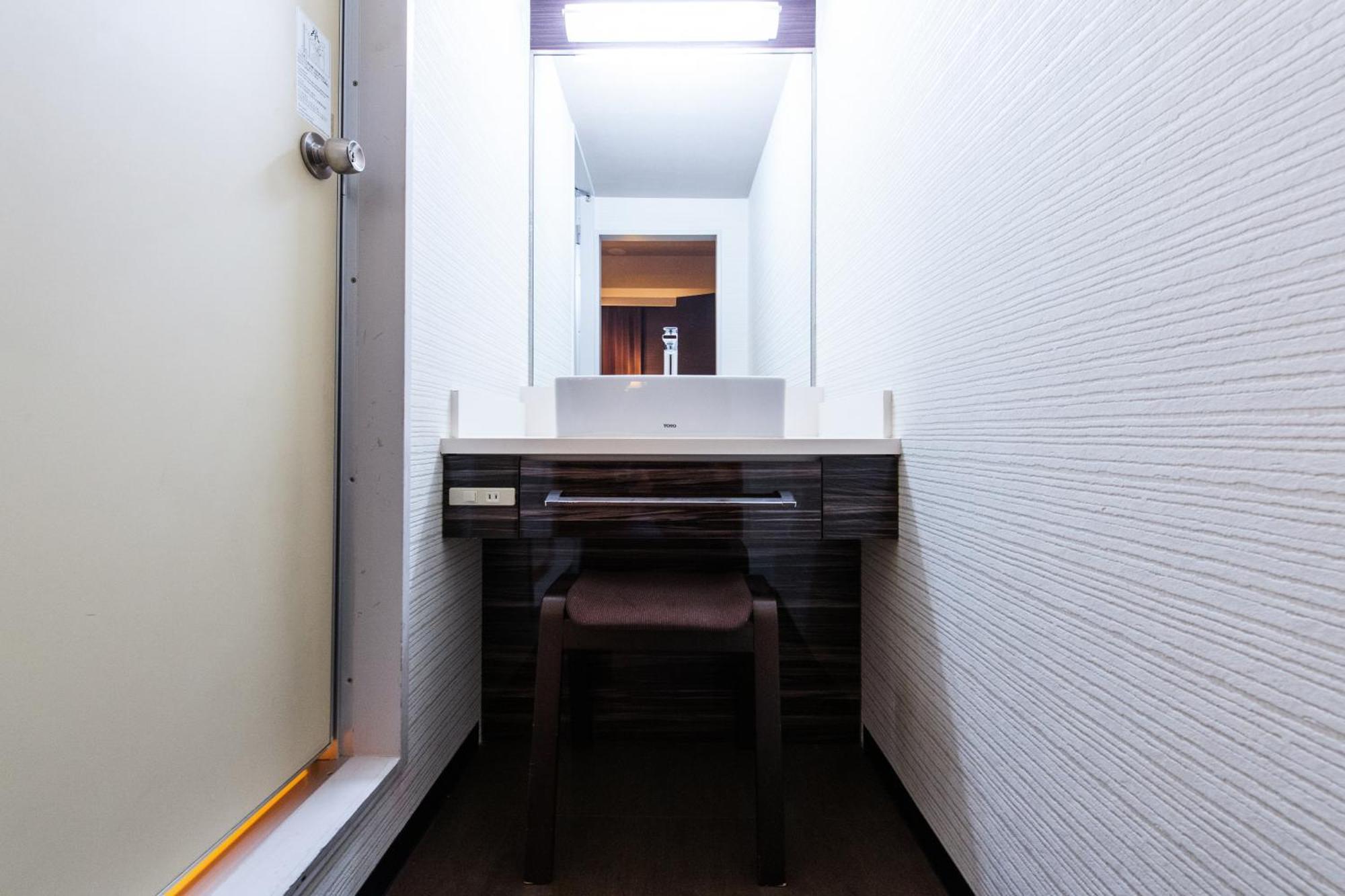 Urvest Hotel Kamata Tokyo Exterior photo